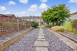Chatsworth Road